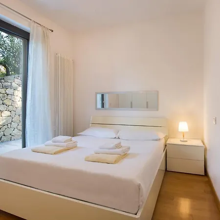 Villa Loncrino Entire Private